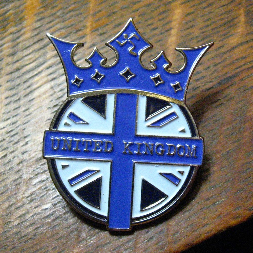 🇬🇧 United Kingdom Souvenir Lapel Pin